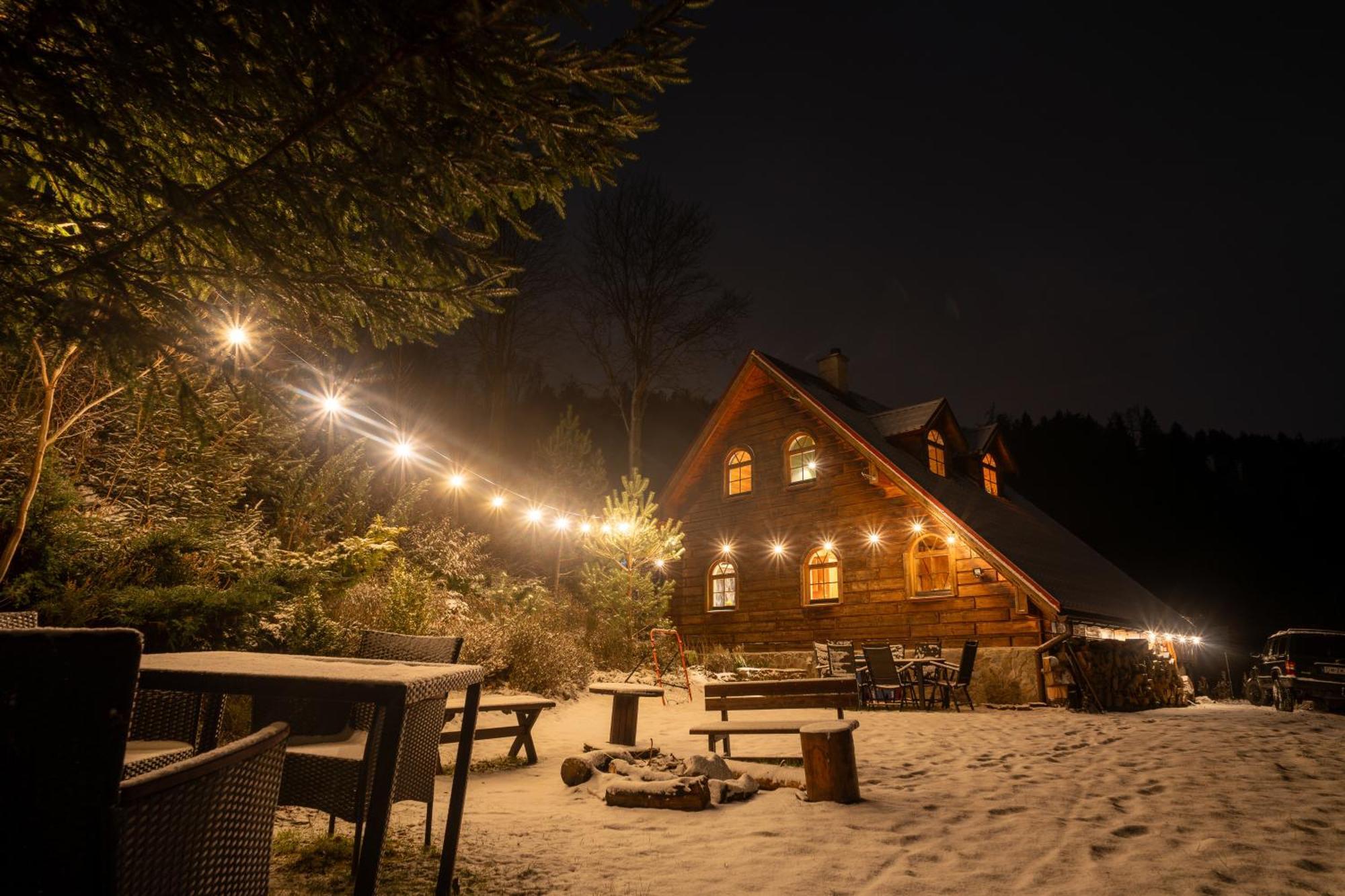 Forest Camp Dom W Gorach Sowich Michalkowa Exterior foto